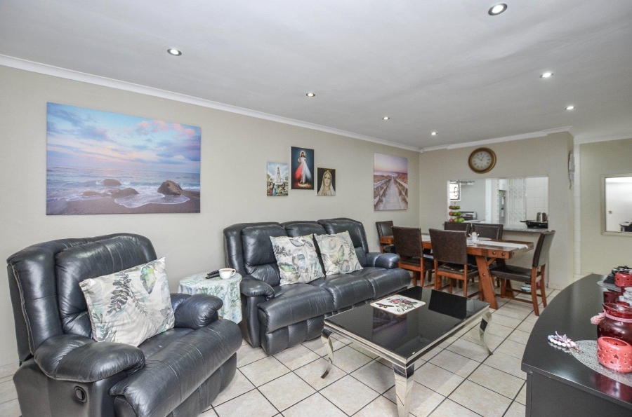 2 Bedroom Property for Sale in Tygerdal Western Cape
